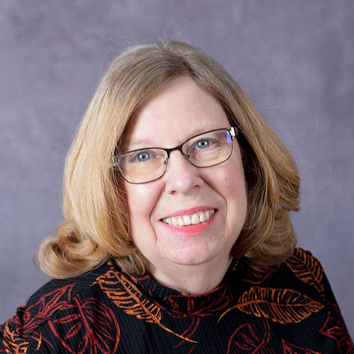 Lynn Rae Photo